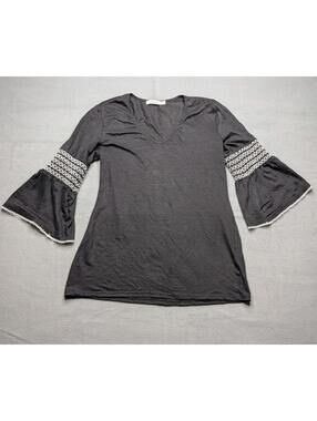 Redhaute T-Shirt Womens Small Gray Crochet Bell Sleeve Tunic Top Boho Casual